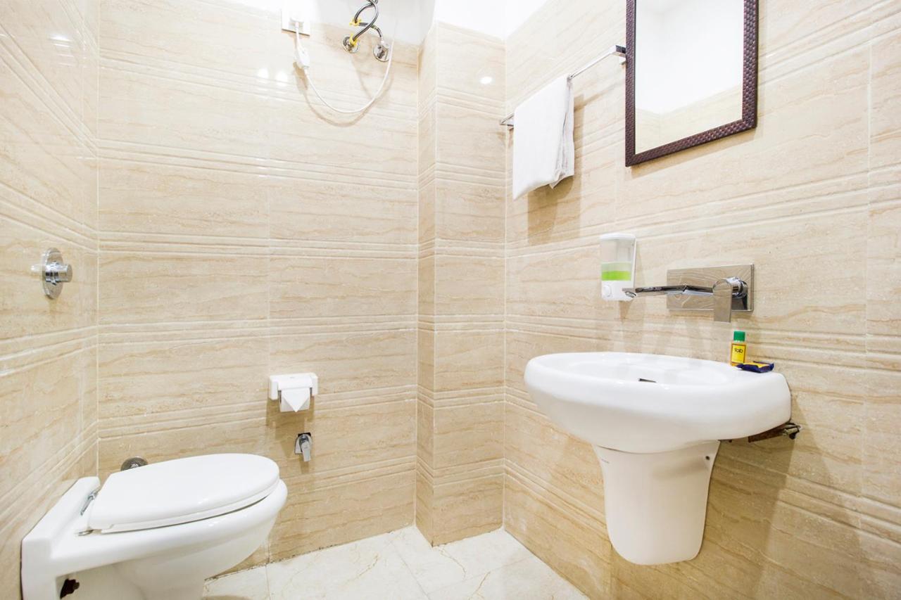 Fabhotel Royal Villa Hussainpura Chowk Amritsar Bagian luar foto